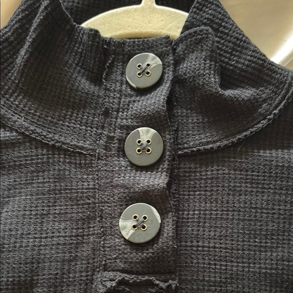 We The Free Black Waffle Knit Button Top Medium - Picture 2 of 4
